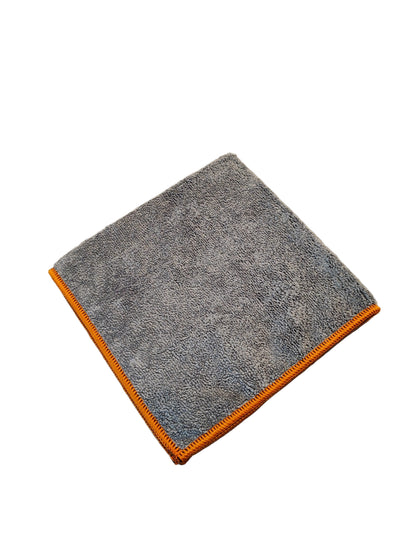 NANO MICROFIBER TOWEL 320 G/M²